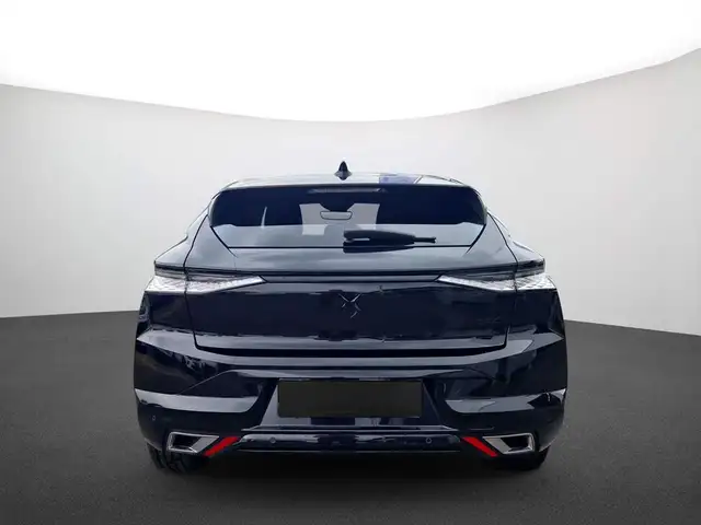 DS Automobiles DS 4 view 14
