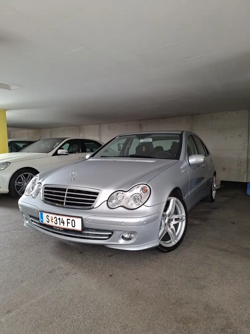 Mercedes-Benz C 200 Classic CDI Aut. Zilver - 2