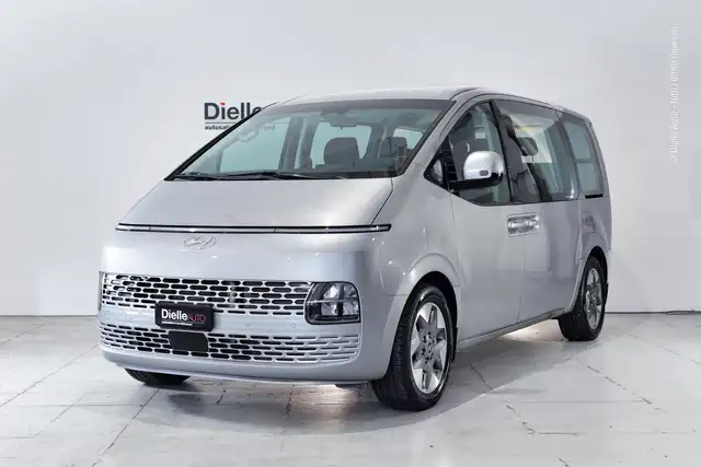 Hyundai STARIA Staria 2.2 Wagon awd auto 9 POSTI
