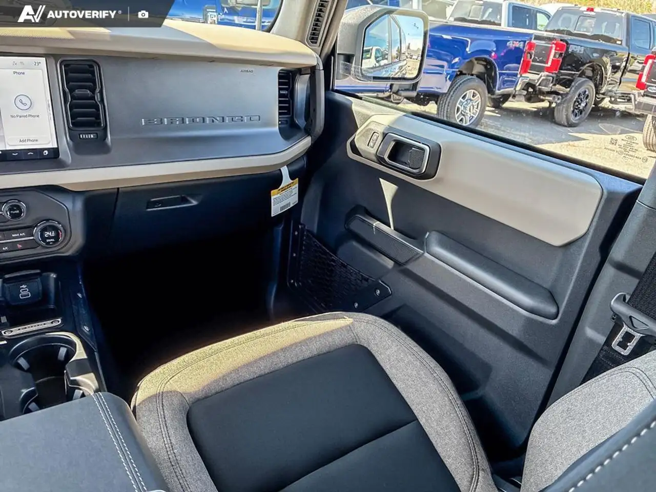Ford Bronco снимка Ford Bronco