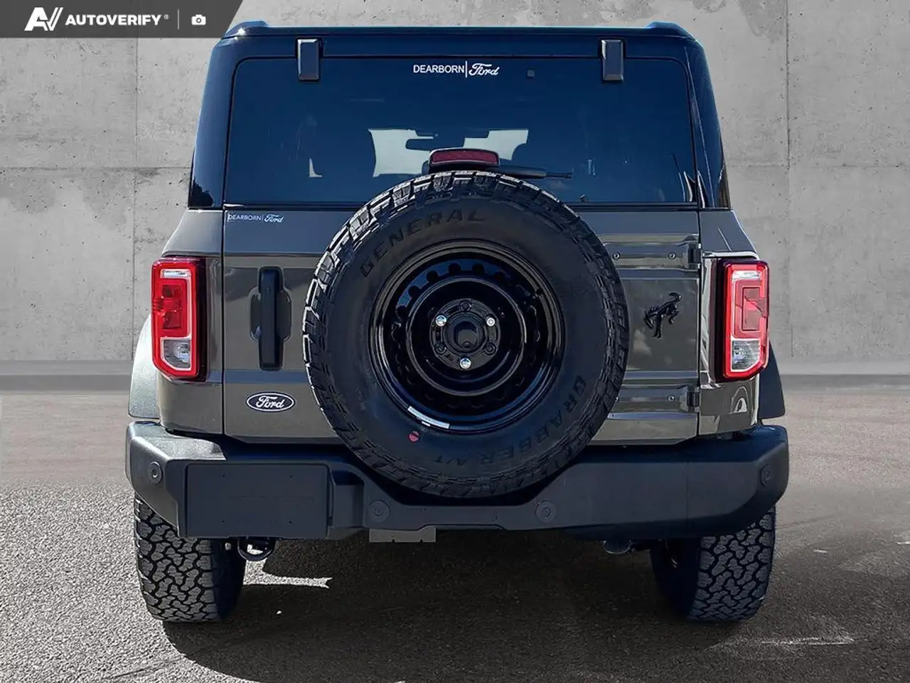 Ford Bronco снимка Ford Bronco
