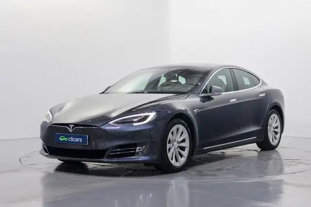 Tesla Model S Long Range AWD