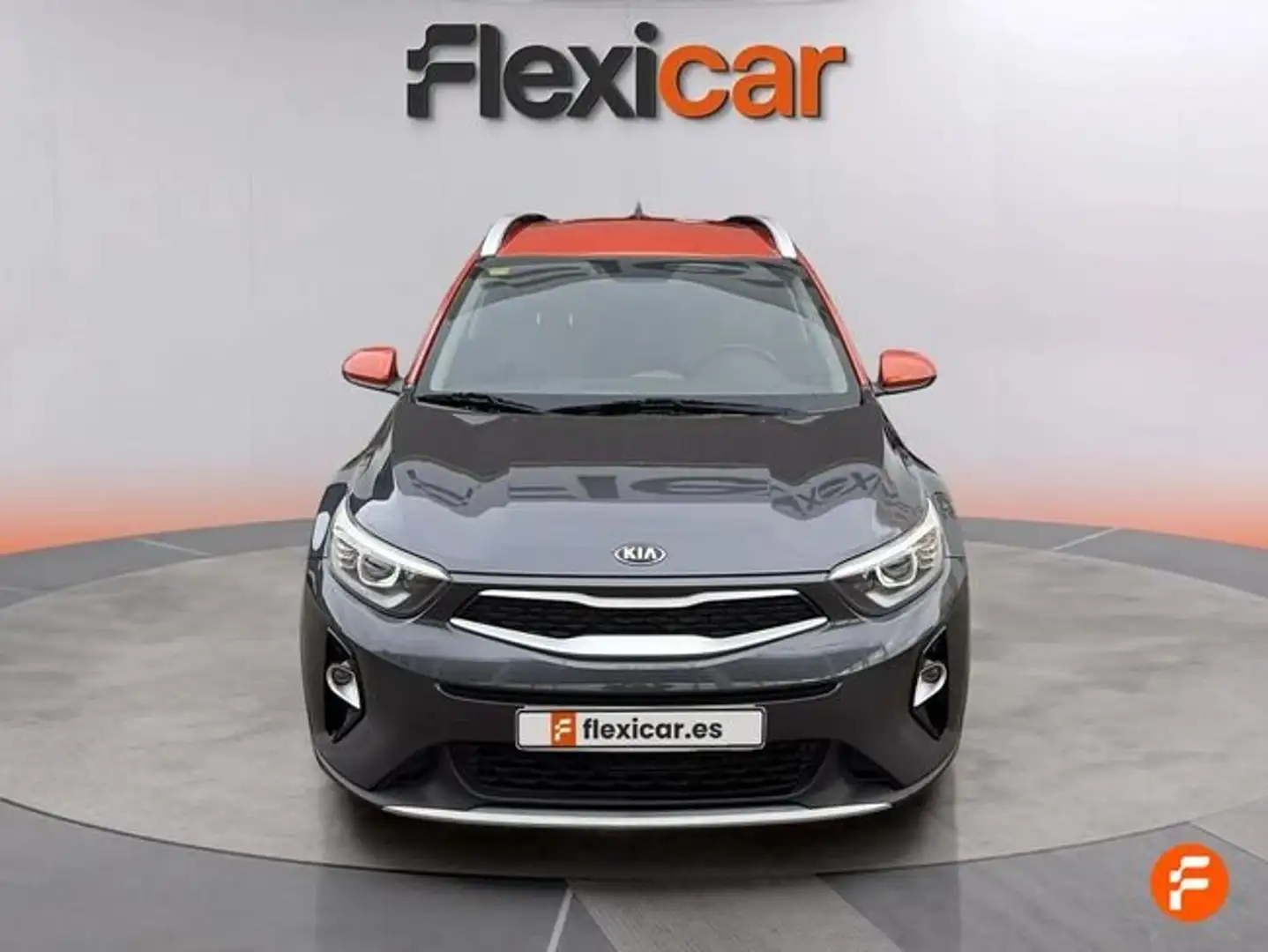 Kia Stonic 1.2 CVVT Eco-Dynamic Business 84 Gris - 2