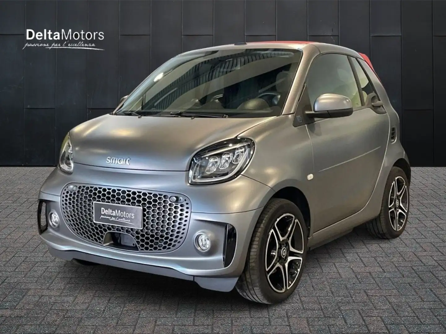 smart forTwo cabrio 22kW EQ Pulse Grigio - 1
