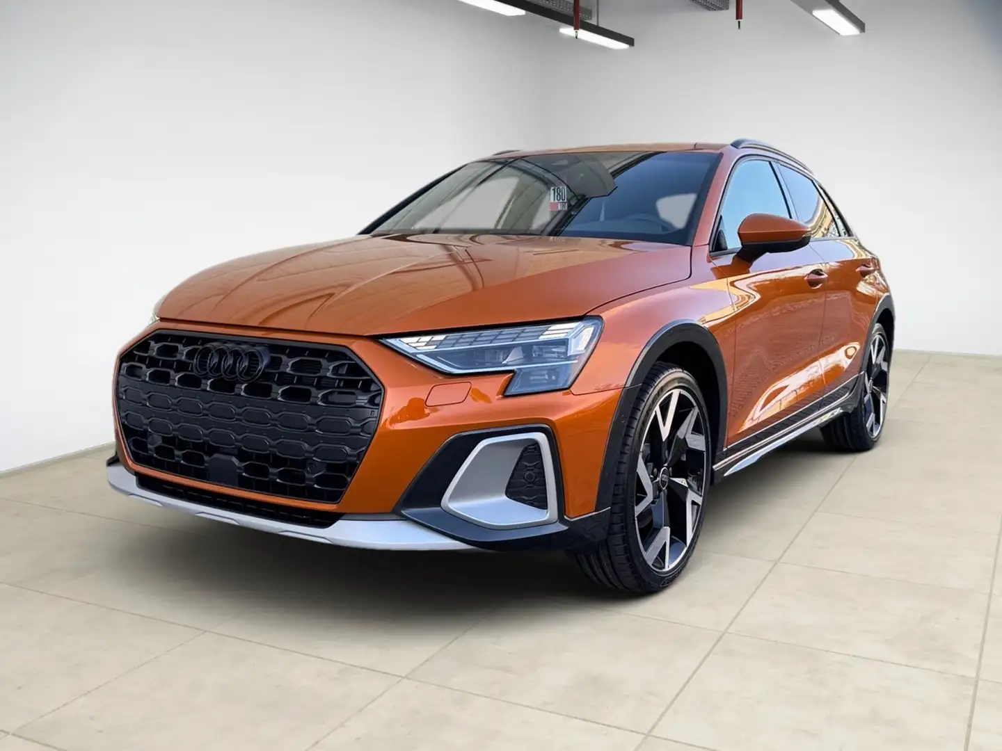 Audi A3 allstreet 35 TFSI KLIMA NAVI ALU Orange - 2