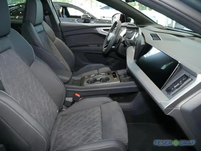 Audi Q4 E-Tron view 7
