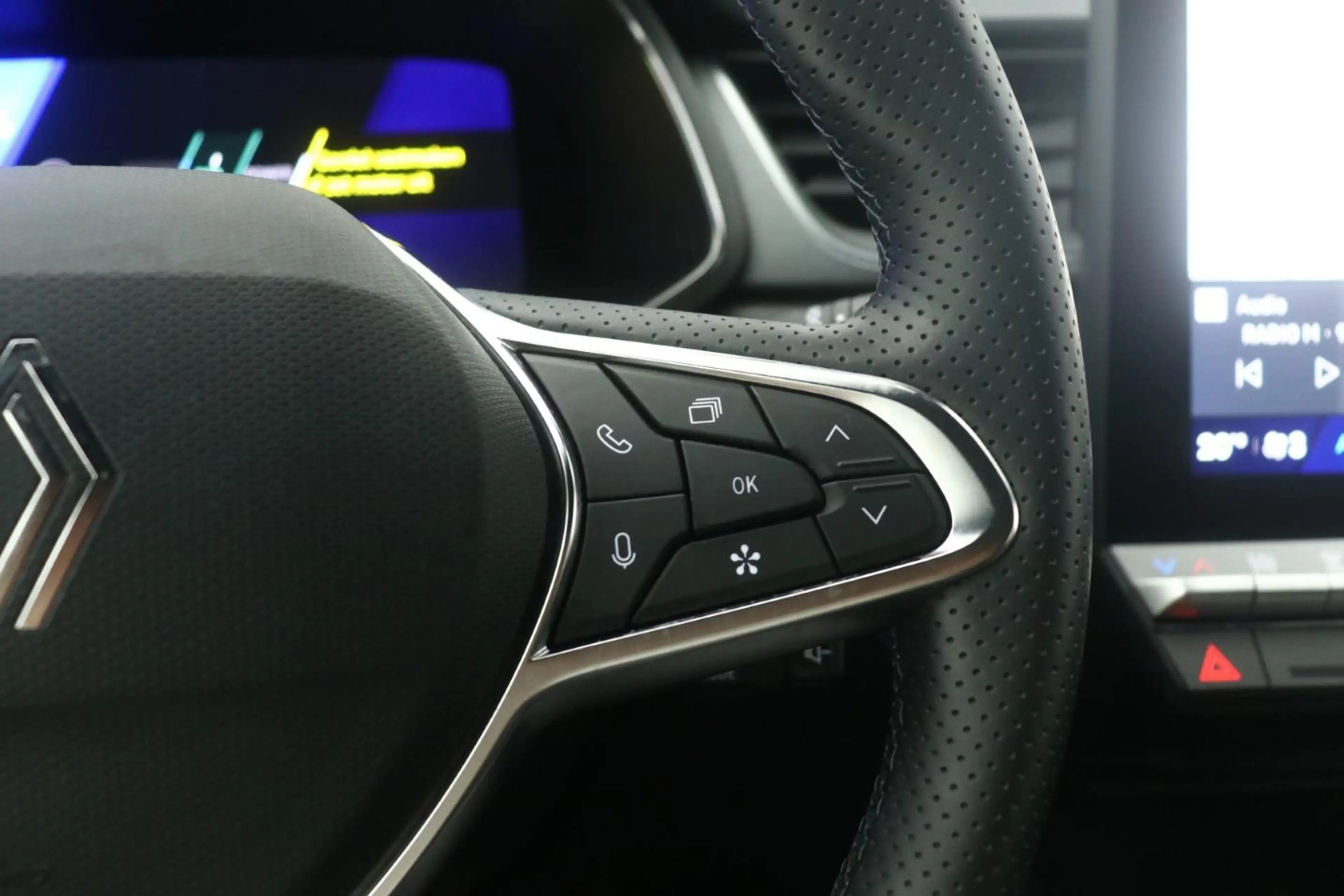 Renault Symbioz 1.8 E-Tech full hybrid 160 techno — photo 15