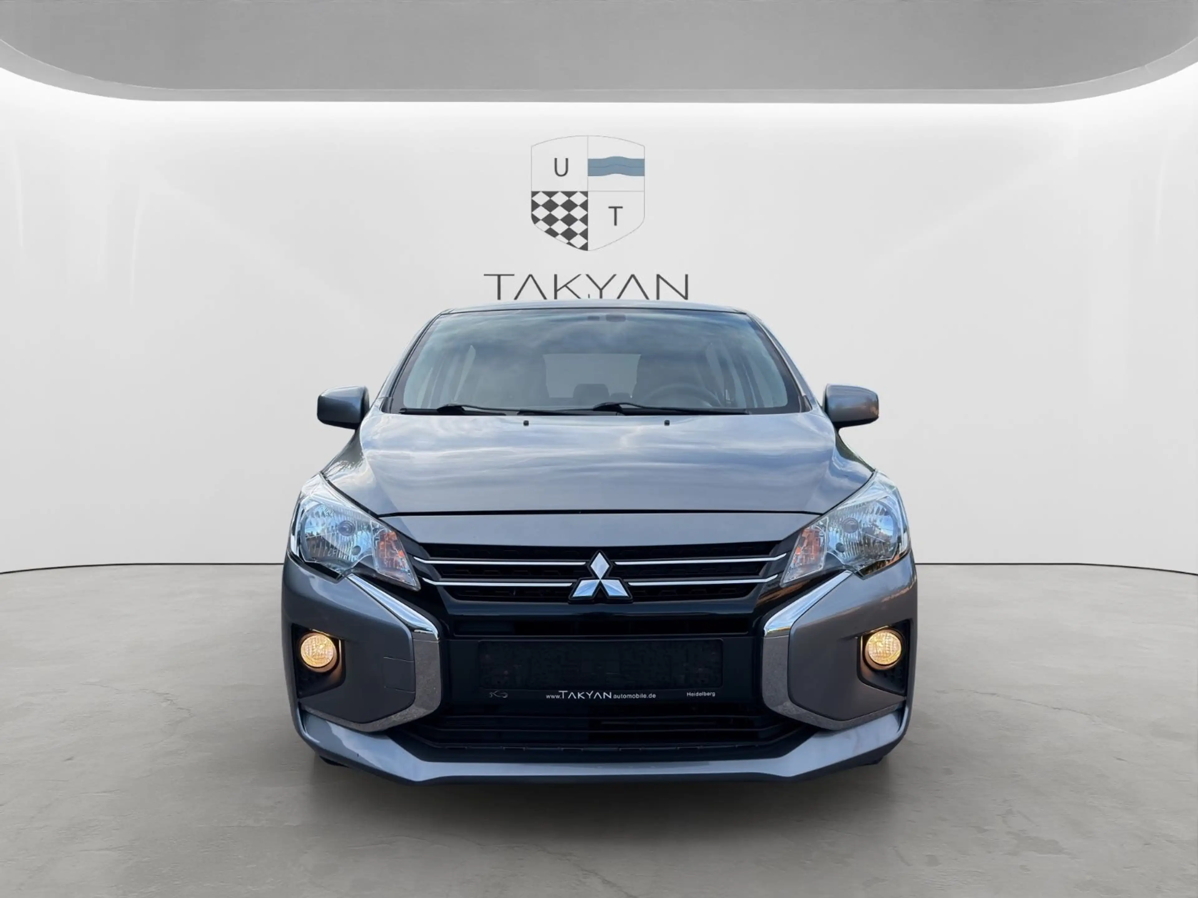 Mitsubishi Space Star Basis / SHZ / 1.Hand / — photo 2