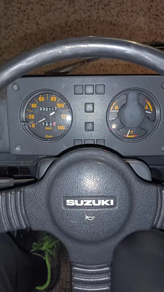 Suzuki SJ 410 Cabrio 1.0 De Luxe, foto 4