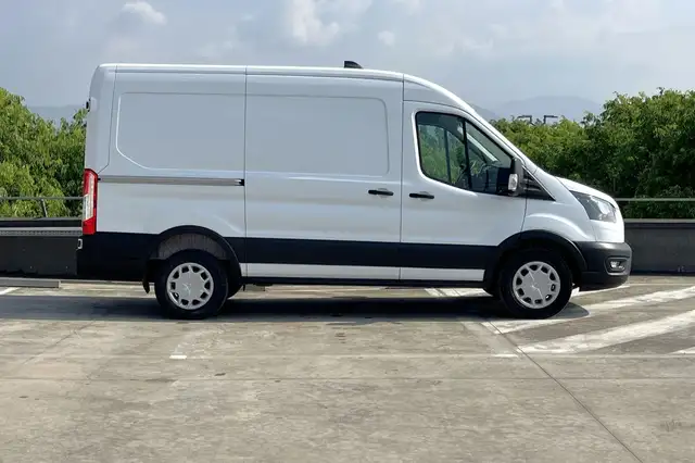 Ford Transit view 7