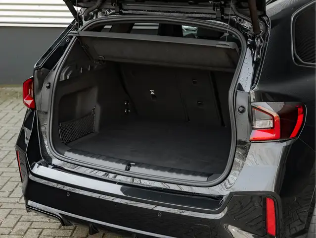 BMW X1 view 11
