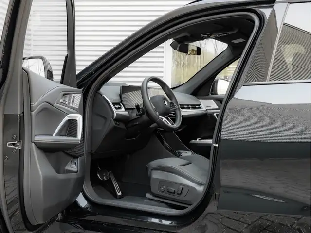 BMW X1 view 15