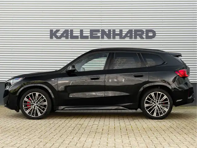 BMW X1 view 6