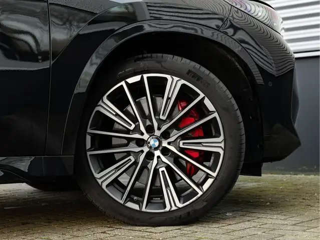 BMW X1 view 14