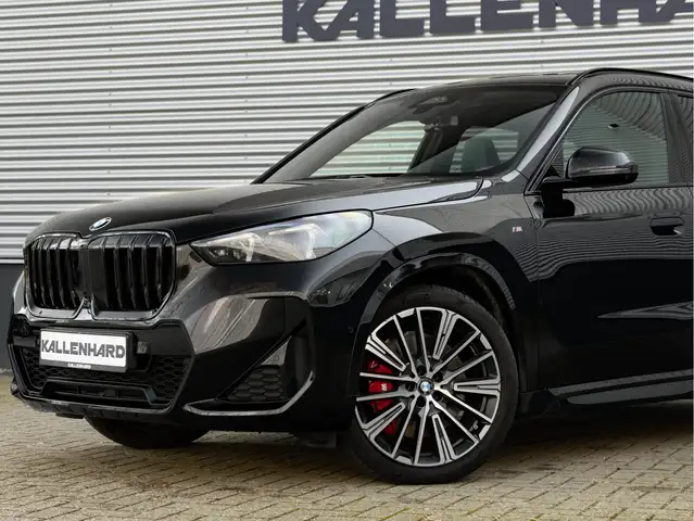 BMW X1 view 7