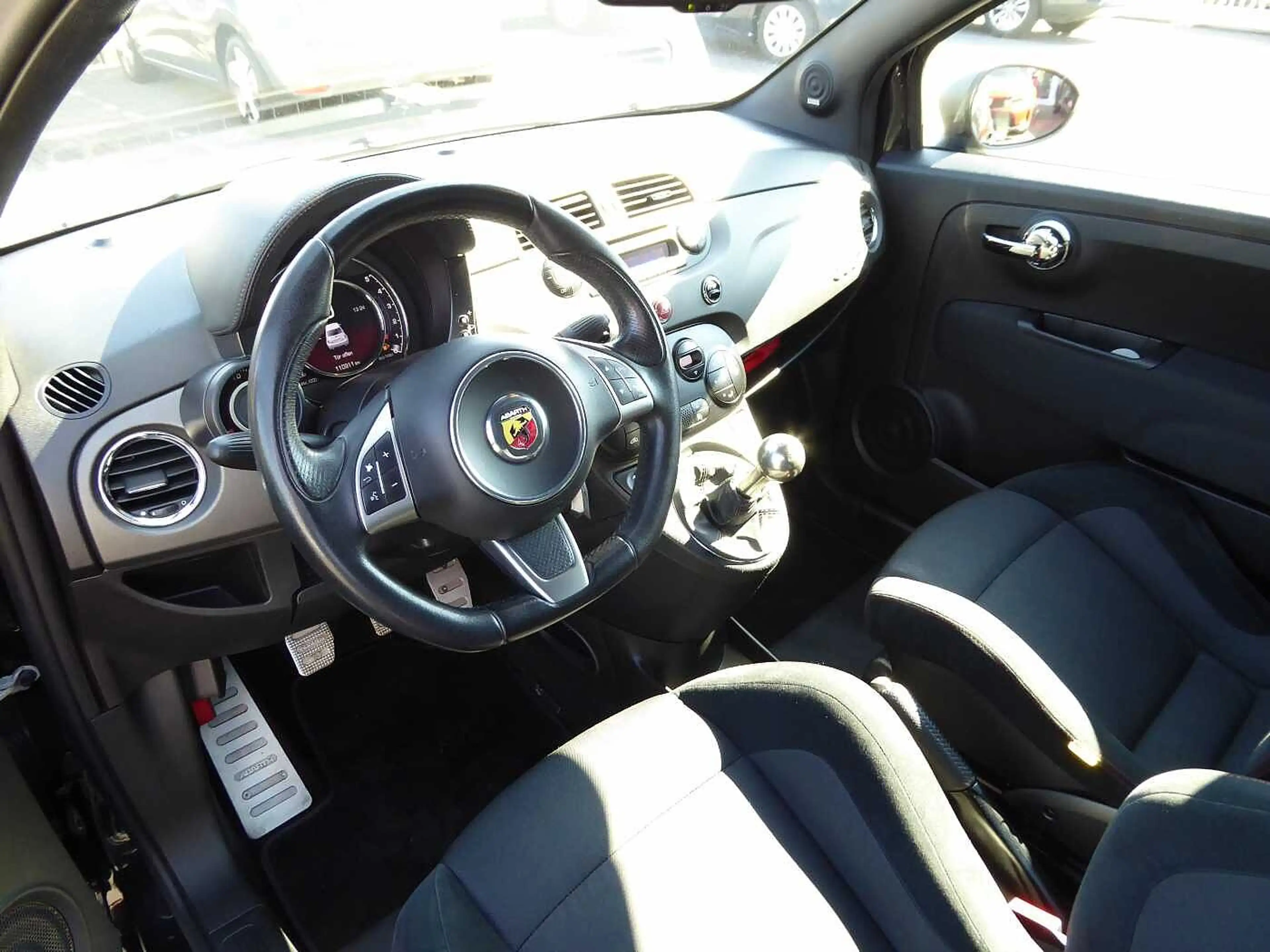 Abarth 500 595 Abarth Competizione — photo 8