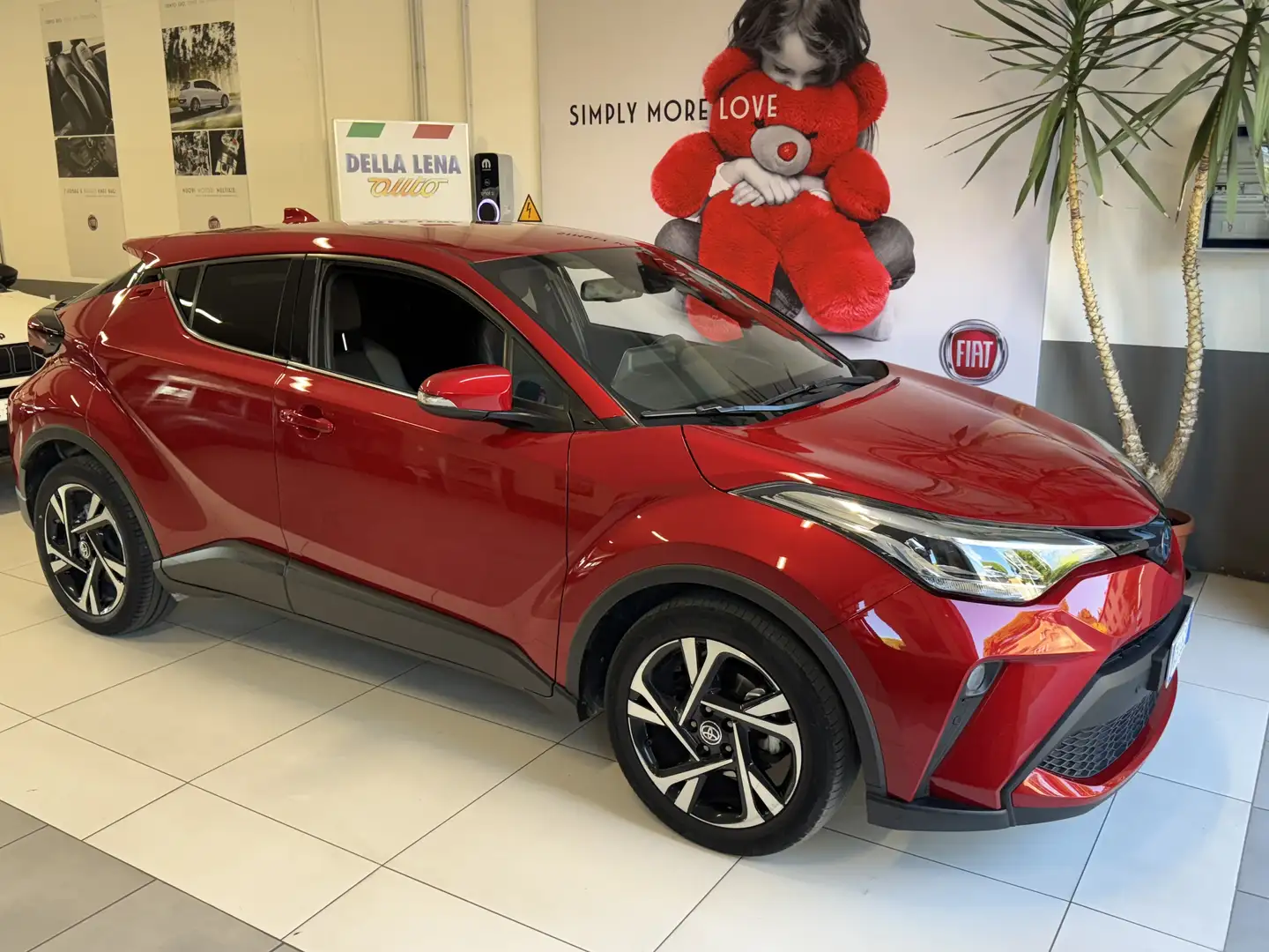 Toyota C-HR C-HR I 2020 1.8h Trend e-cvt Rosso - 2