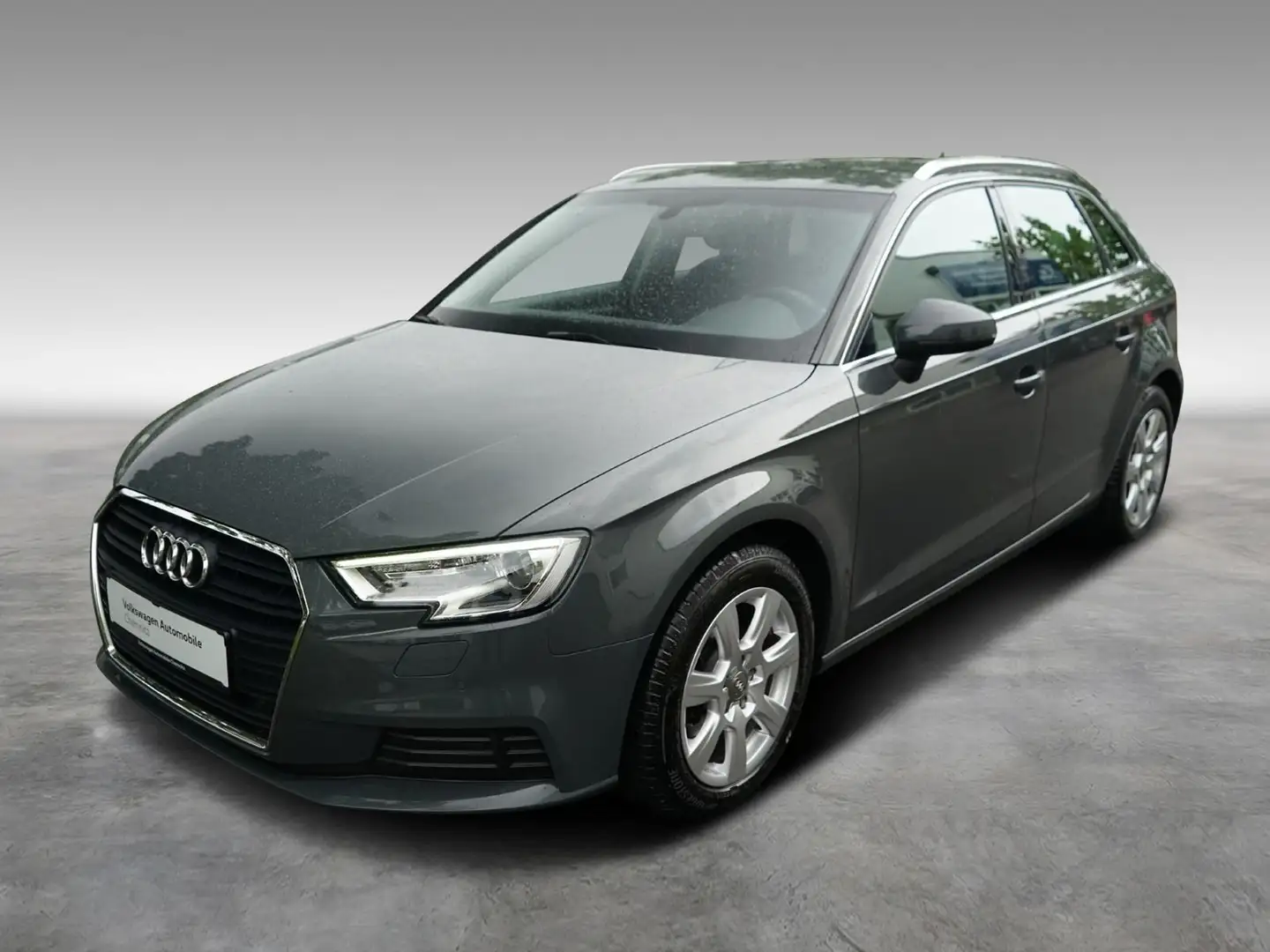 Audi A3 1.4TFSI basis Xenon virtual cockpit Grigio - 2