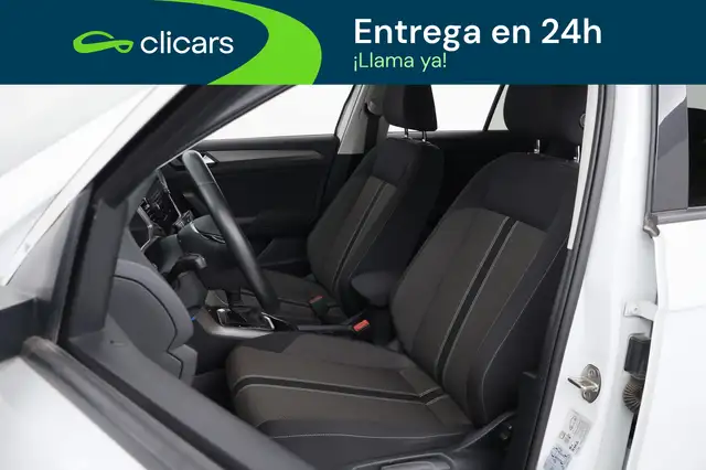 Volkswagen T-Roc view 14