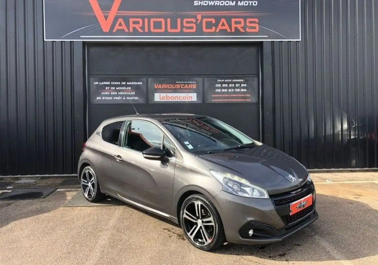 Peugeot 208 1.2 110CH GT LINE S\u0026S 3P