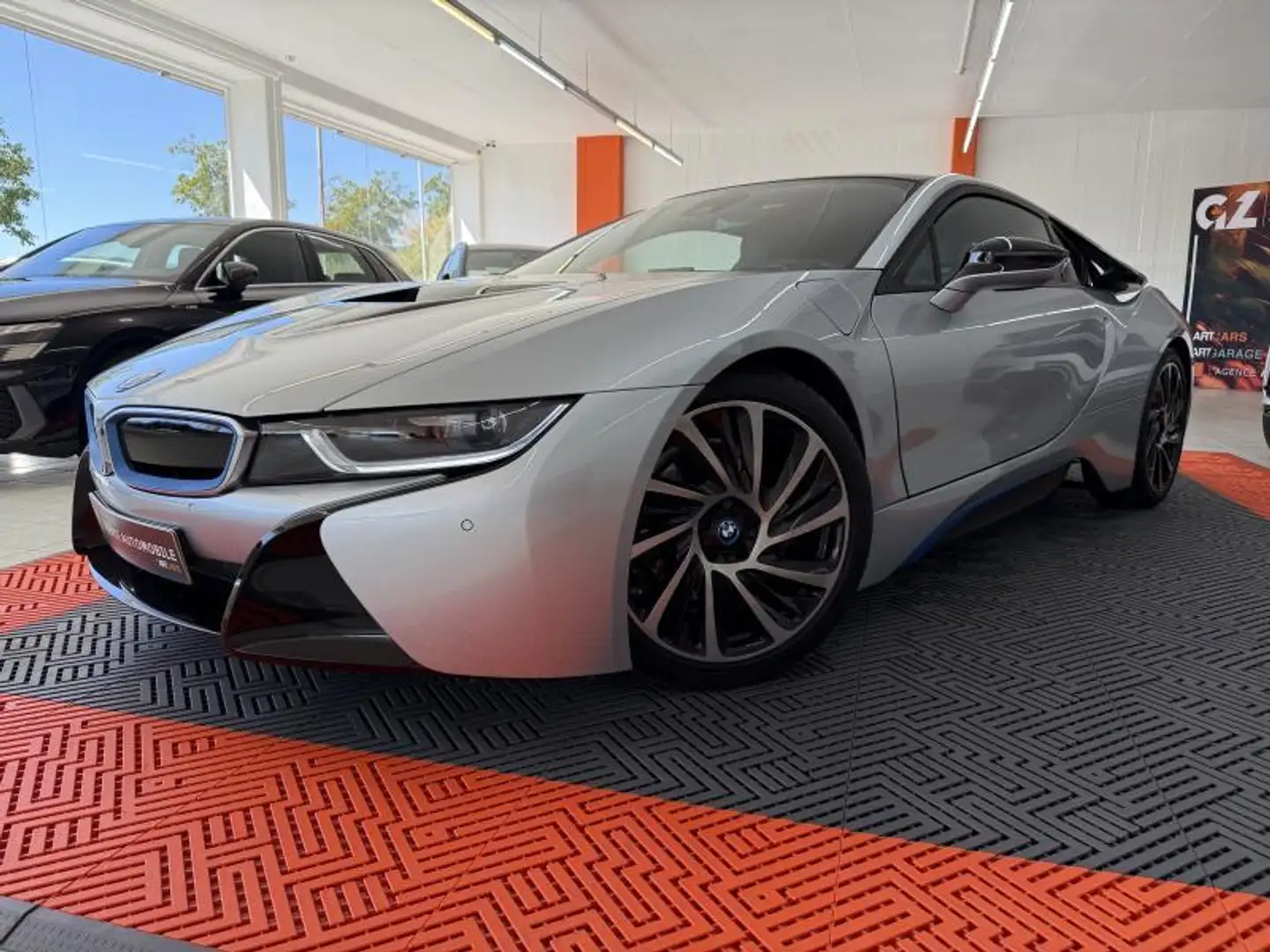 BMW i8 Vente Privée Silver - 2