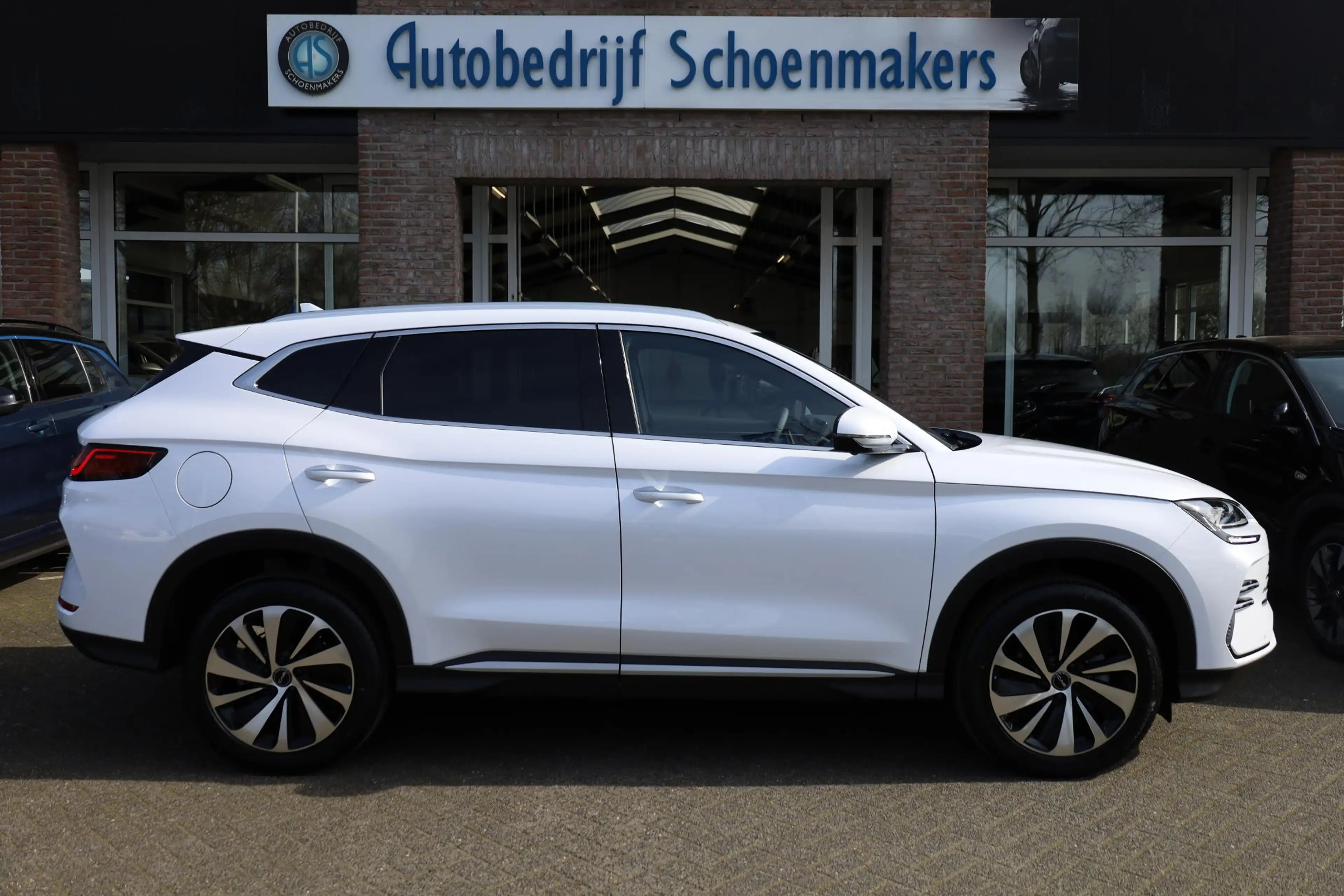 BYD Seal U 1.5 DM-i FWD Boost TREKHAAK-AFNEEMBAAR! SNOW-WHITE — photo 3