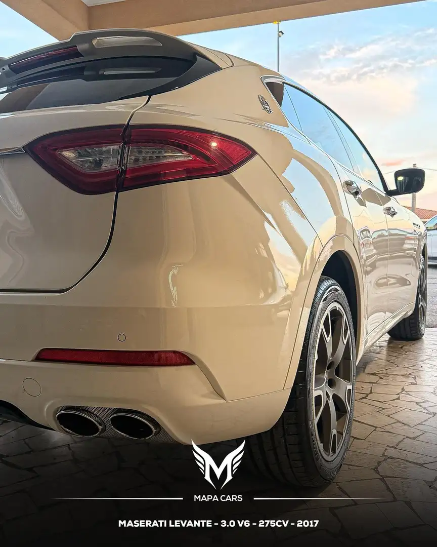 Maserati Levante Levante 3.0 V6 275cv auto Blanc - 2