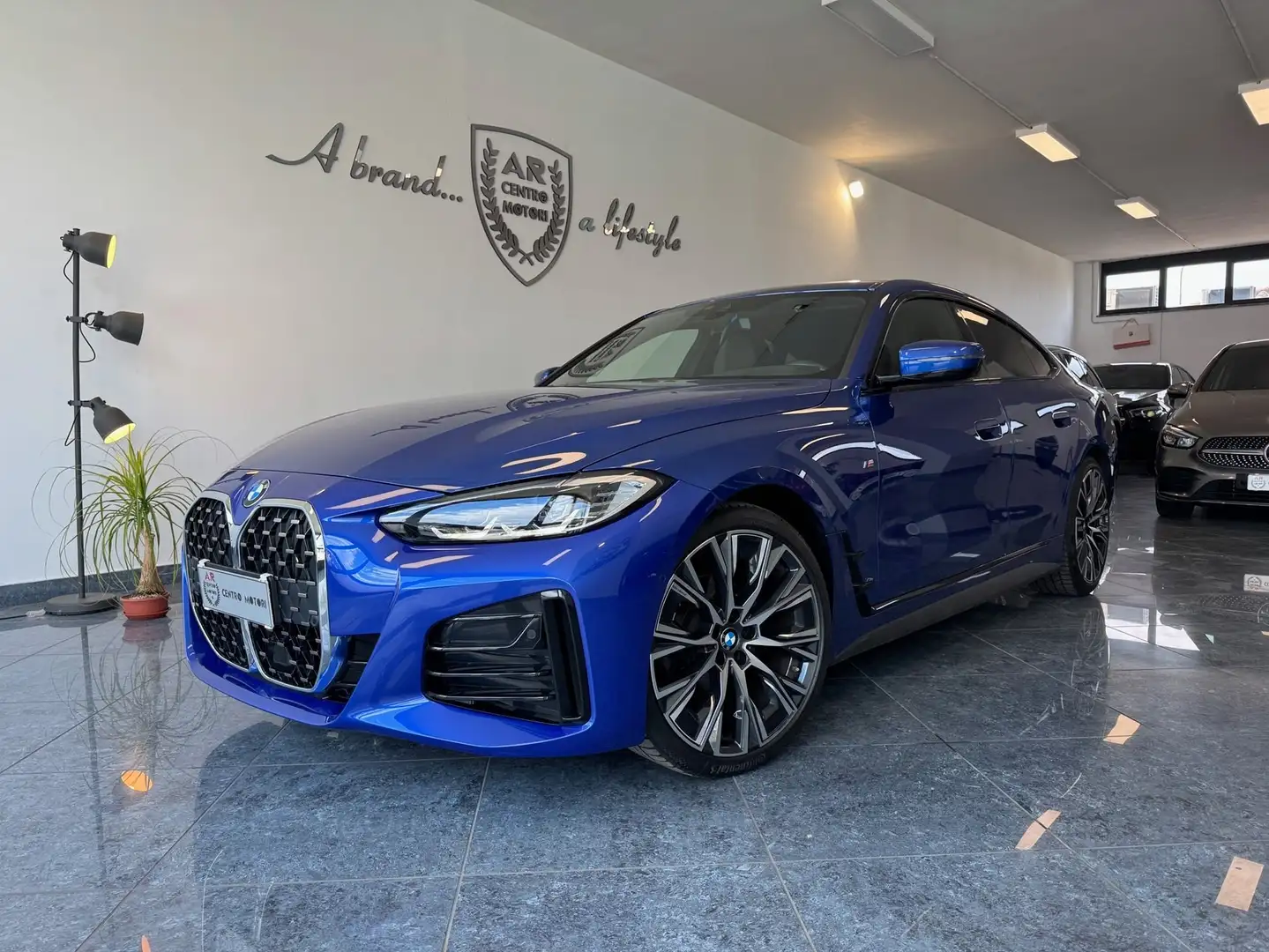 BMW 420 d Gran Coupe Msport Individual 20" Da Vetrina Iva Blu/Azzurro - 1