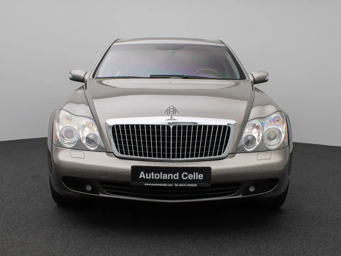 Maybach 57 DUOTONE V12 Fondpaket Massage Solar VOLL Grau - 2