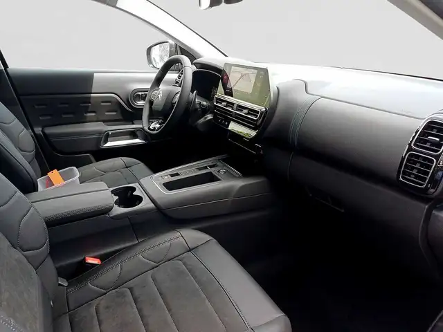 Citroen C5 Aircross view 8