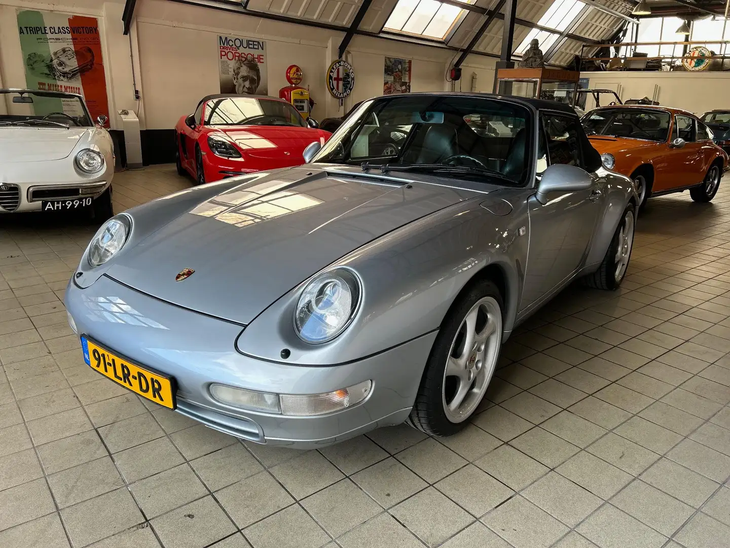 Porsche 911 Cabrio 3.6 Grau - 1