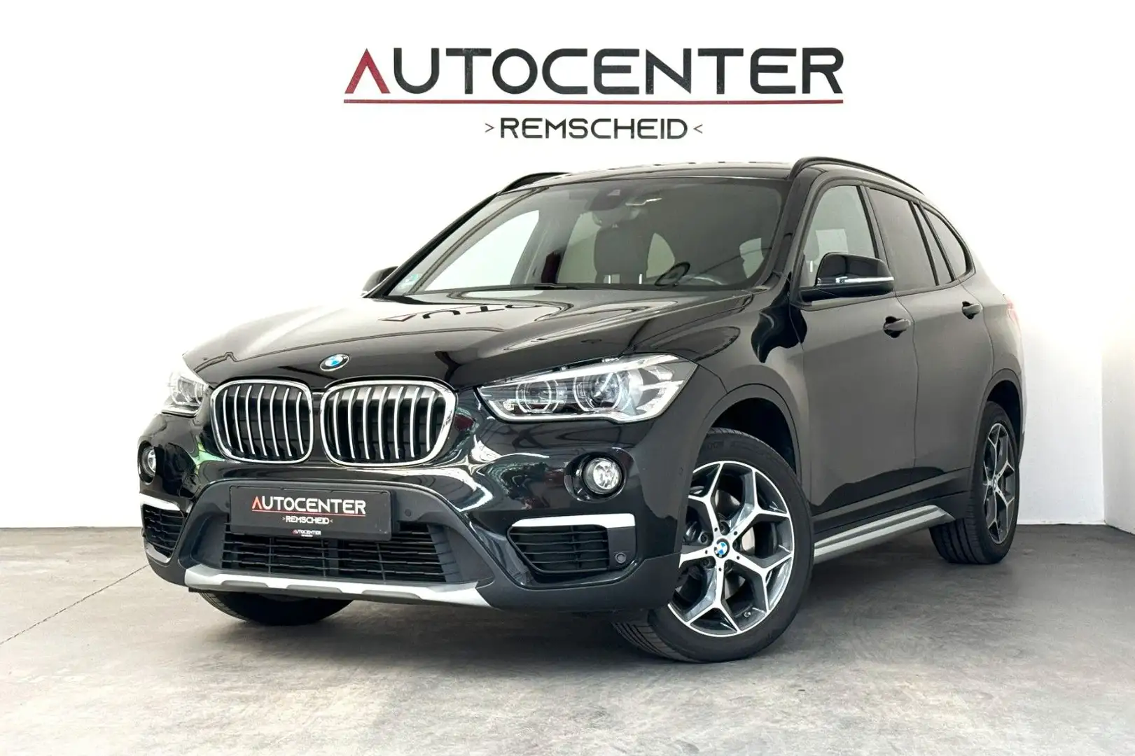 BMW X1 20 d xDrive Aut. xLine Kamera Tempomat Memory Schwarz - 1
