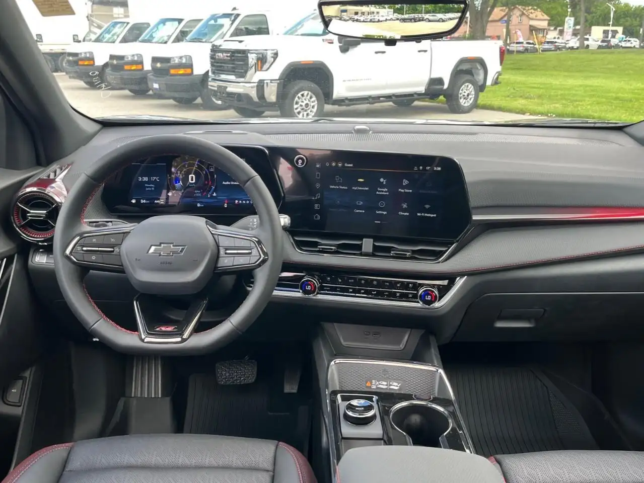 Chevrolet Equinox photo Chevrolet Equinox