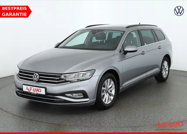 Volkswagen Passat Variant 1.5 TSI DSG Business LED Navi AHK