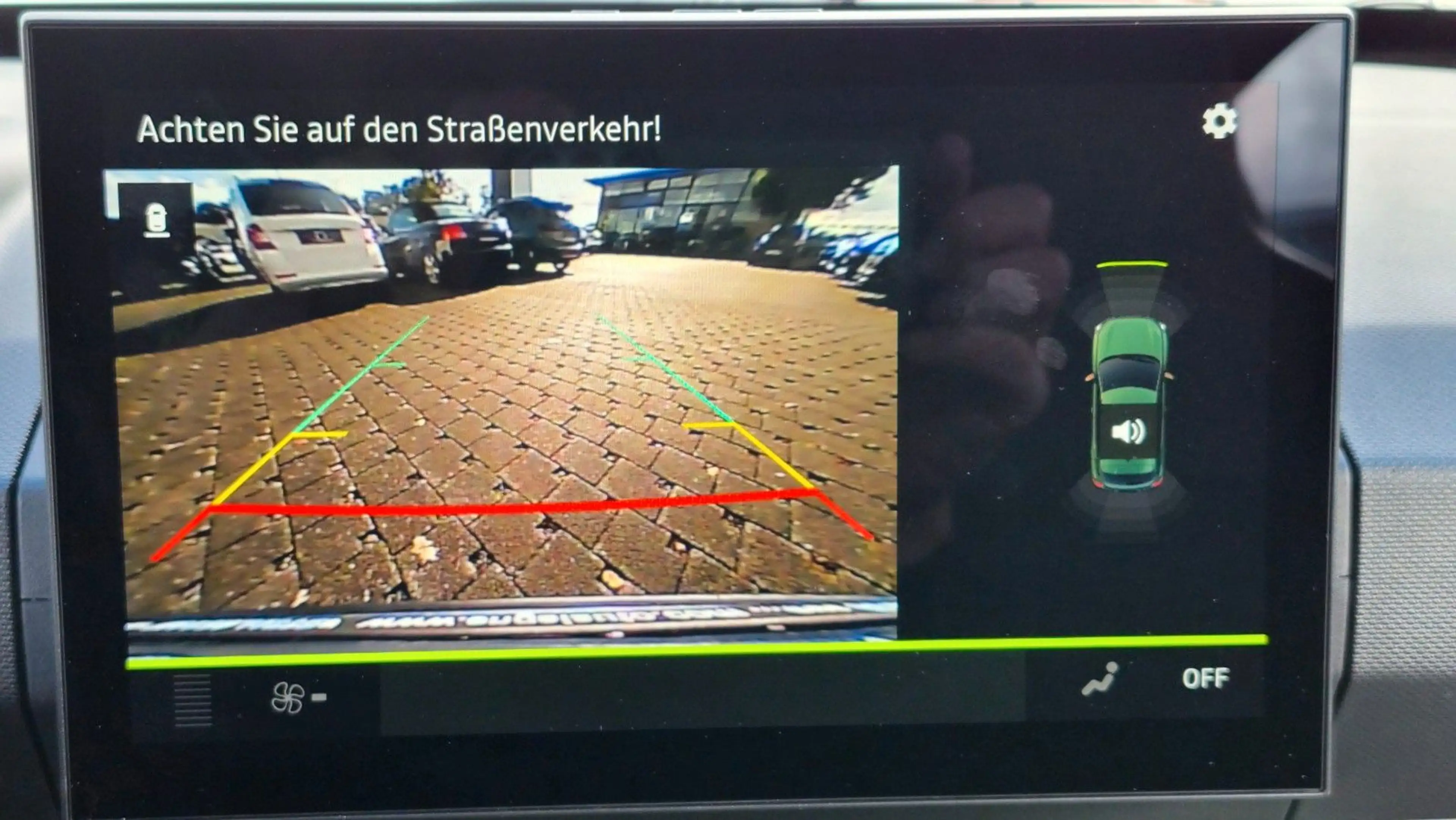 Dacia Spring Electric Extreme NAVI KAMERA CARPLAY 2X — photo 13