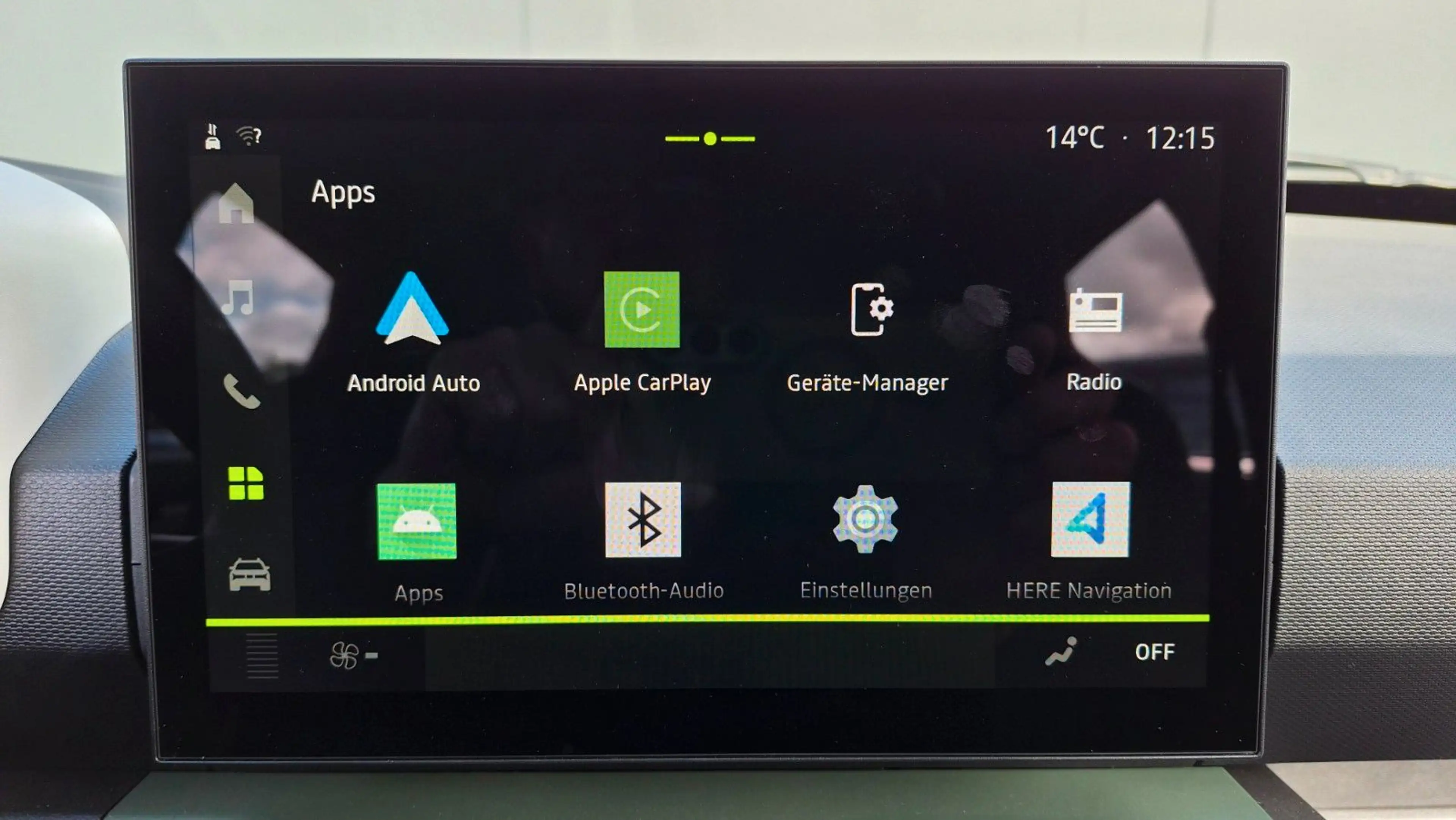 Dacia Spring Electric Extreme NAVI KAMERA CARPLAY 2X — photo 14