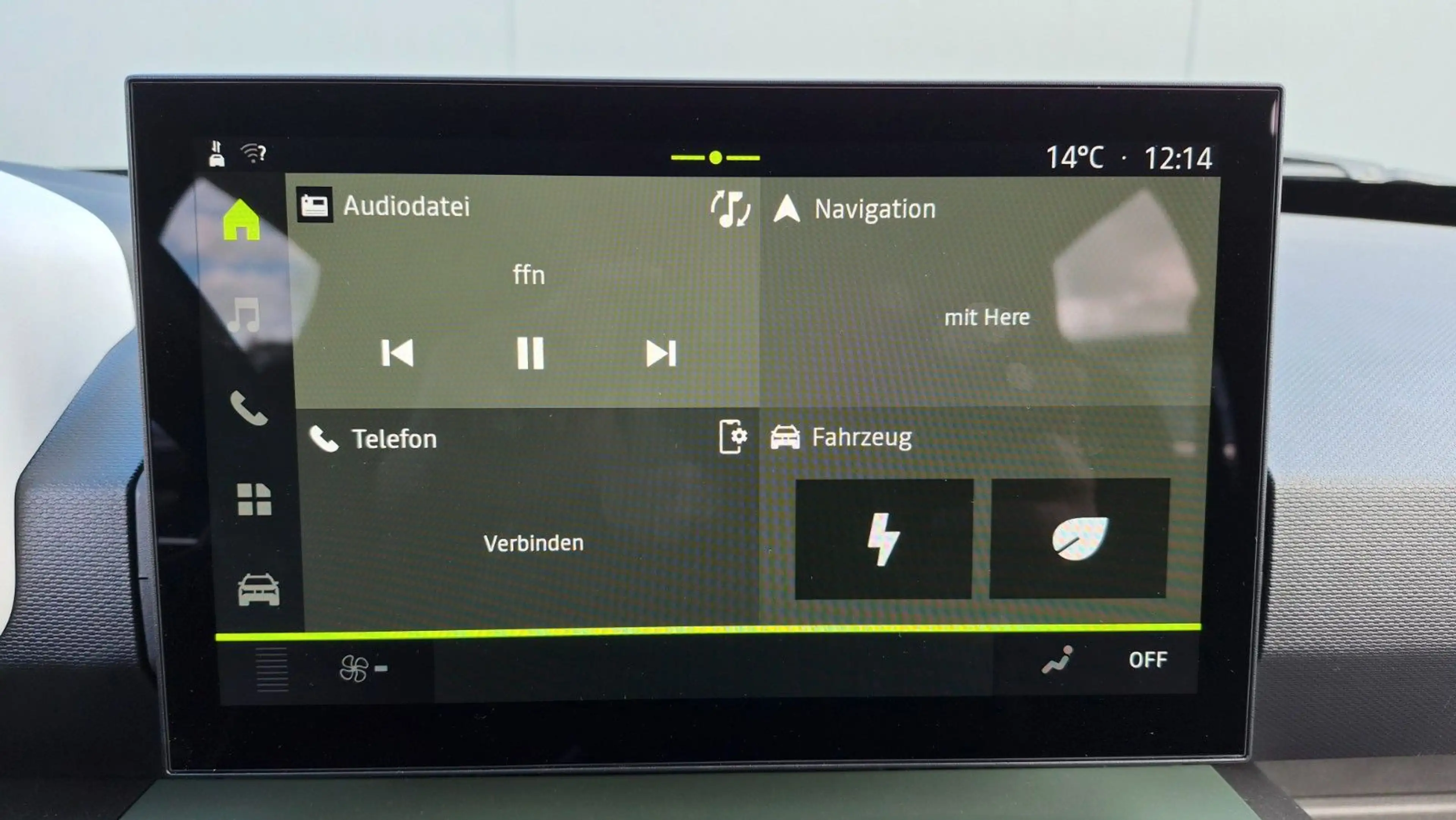 Dacia Spring Electric Extreme NAVI KAMERA CARPLAY 2X — photo 15