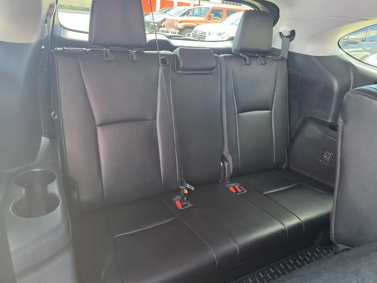 Toyota Highlander снимка Toyota Highlander