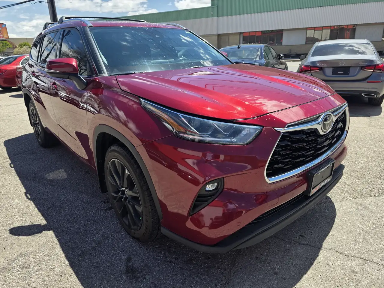 Toyota Highlander снимка Toyota Highlander
