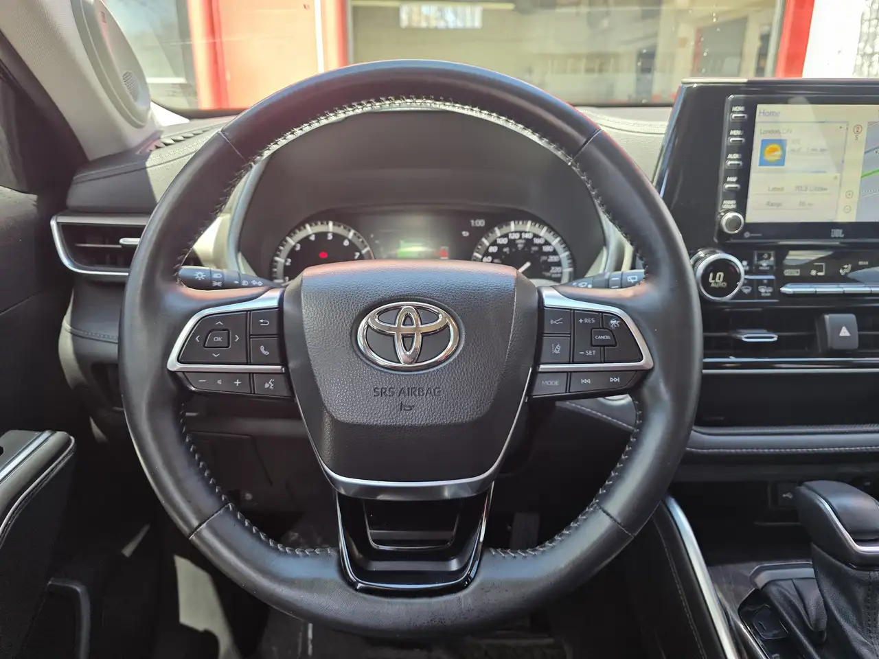 Toyota Highlander снимка Toyota Highlander