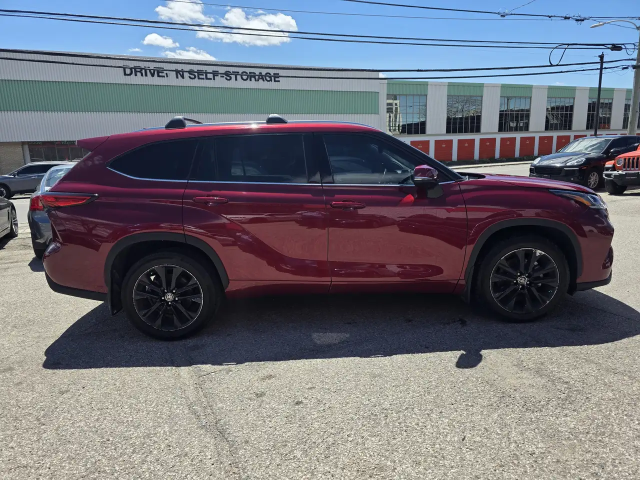 Toyota Highlander снимка Toyota Highlander