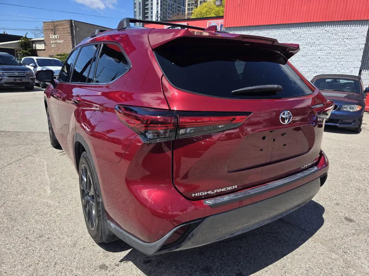 Toyota Highlander снимка Toyota Highlander