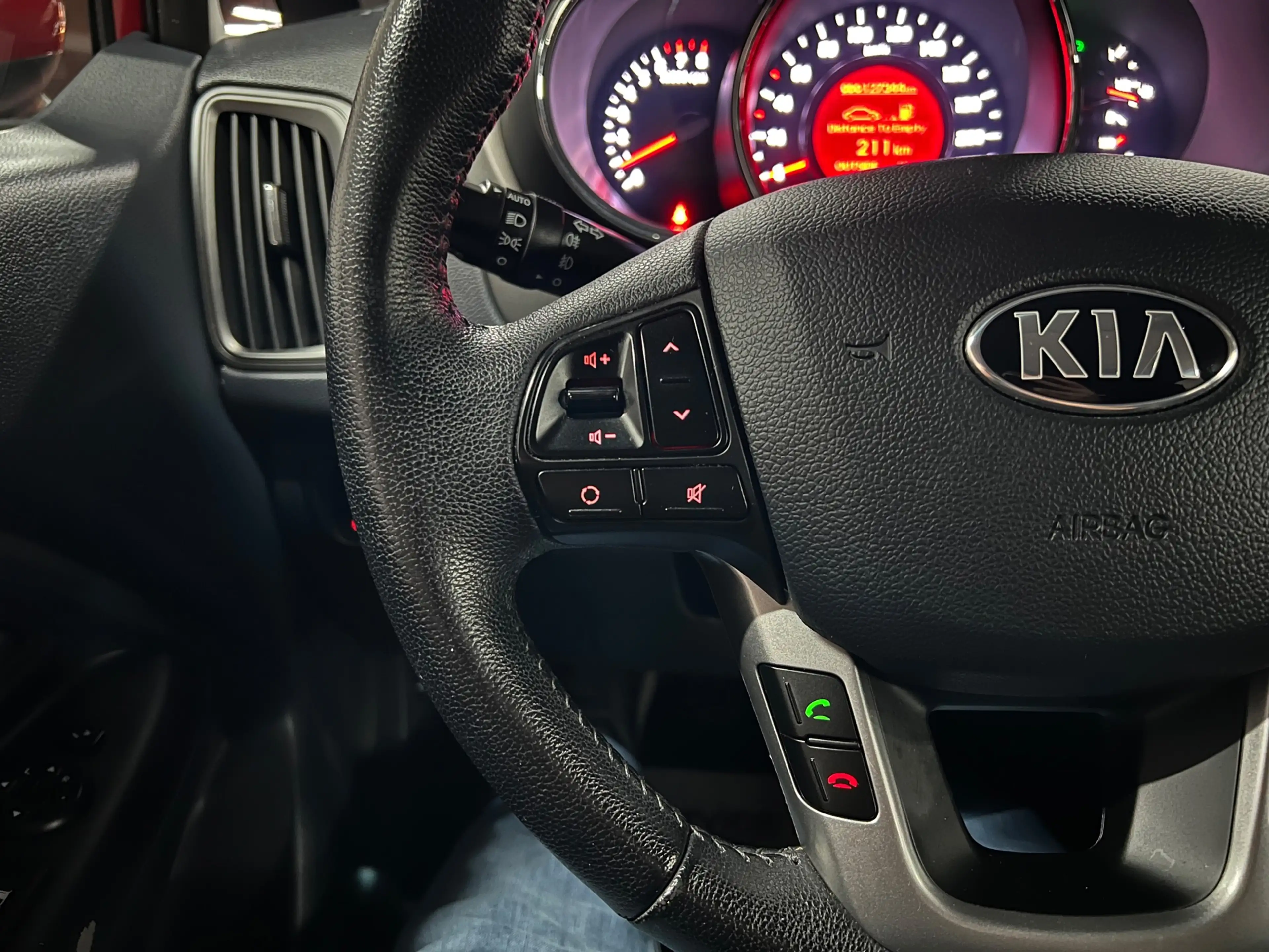Kia Rio 1.2 CVVT Super Pack NAVIGATIE / KEYLESS / START-ST — photo 11