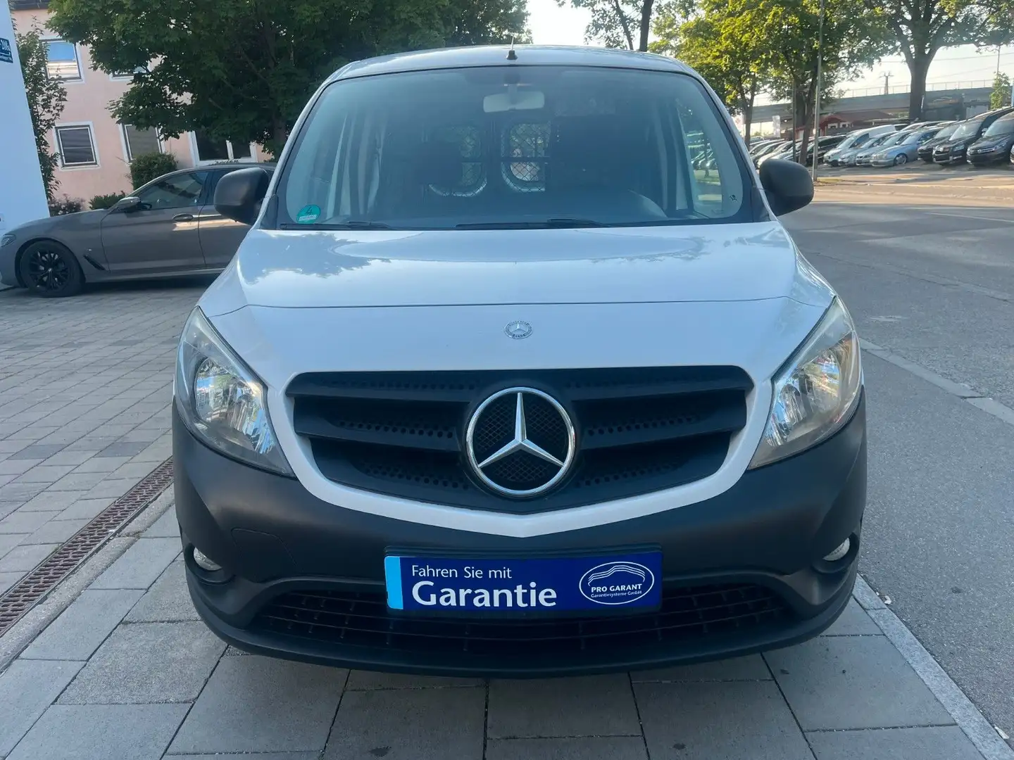 Mercedes-Benz Citan CDI BlueEFFICIENCY lang  REGALEINBAU/KLIMA Weiß - 2