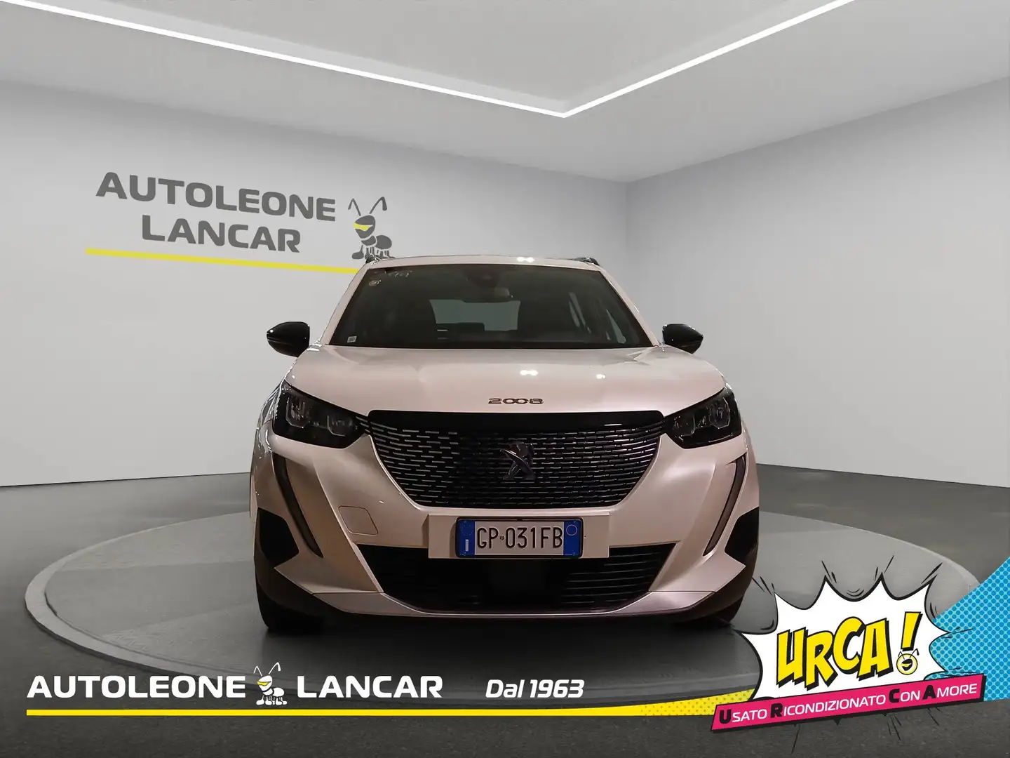 Peugeot 2008 1.2 Puretech Turbo Allure Pack 130cv EAT8 1 Propri Bianco - 2