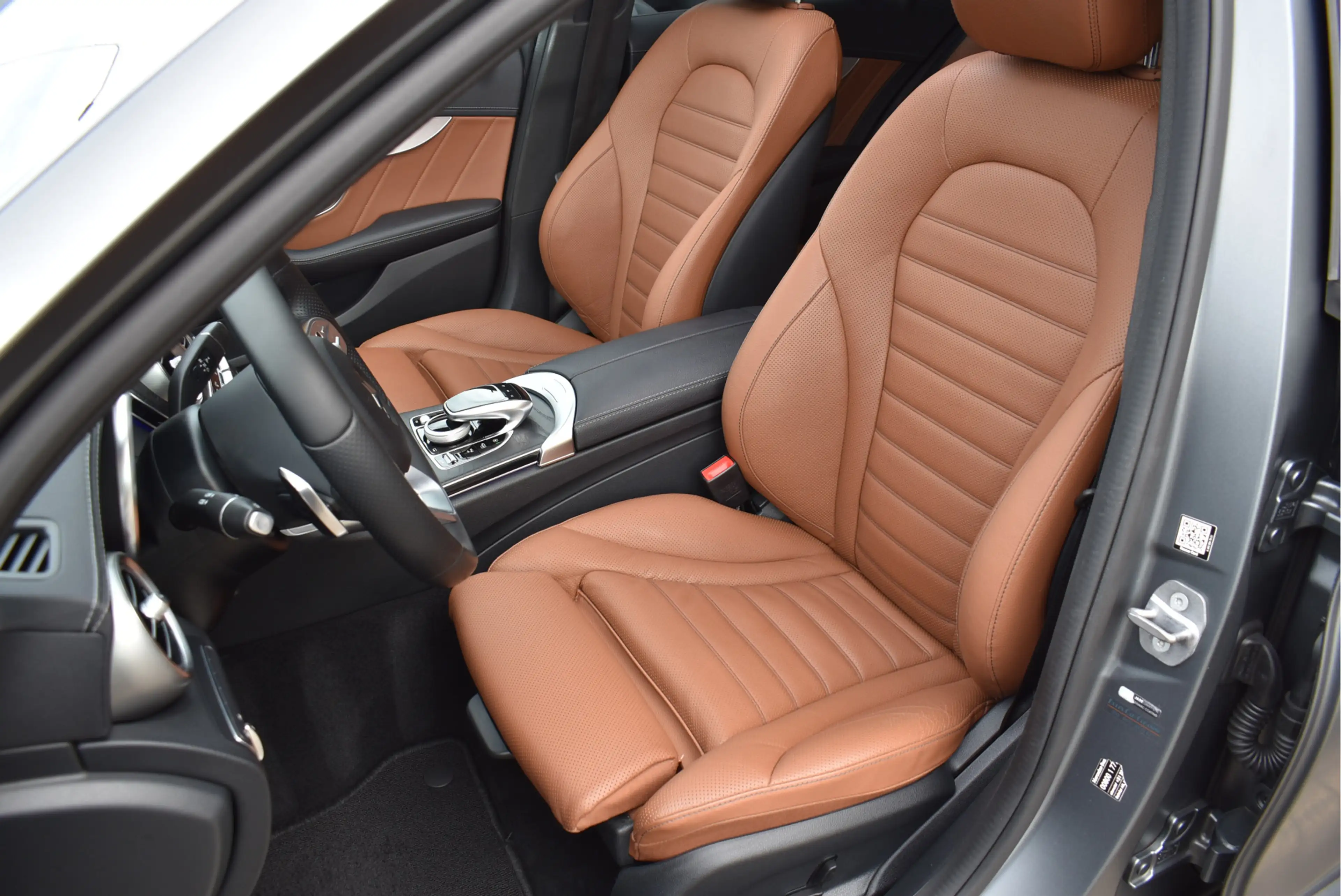 Mercedes-Benz C 300 AMG 258 Pk Designo Matt Metallic Pano Vol Leder Di — photo 2