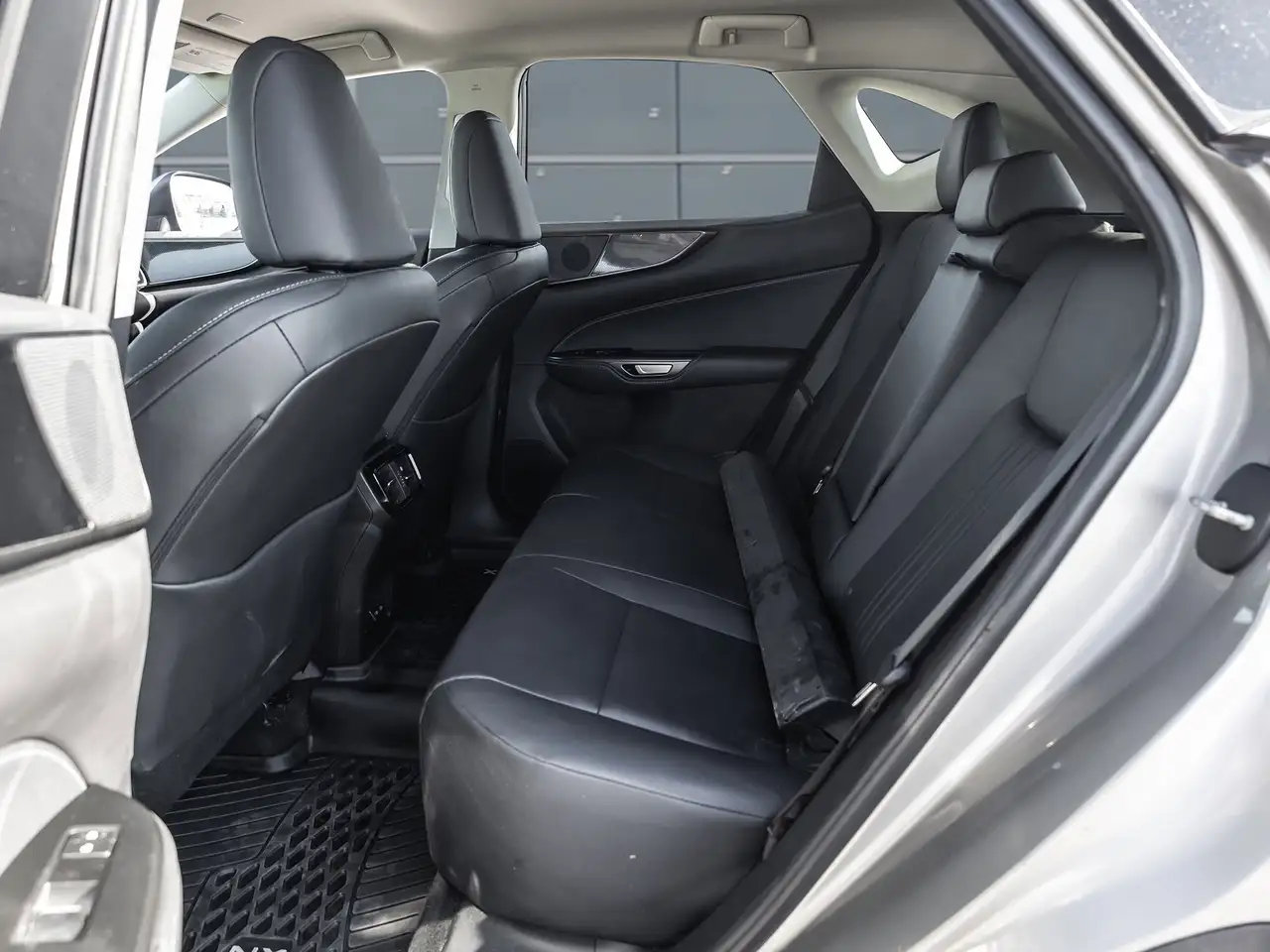 Lexus NX fotografie Lexus NX