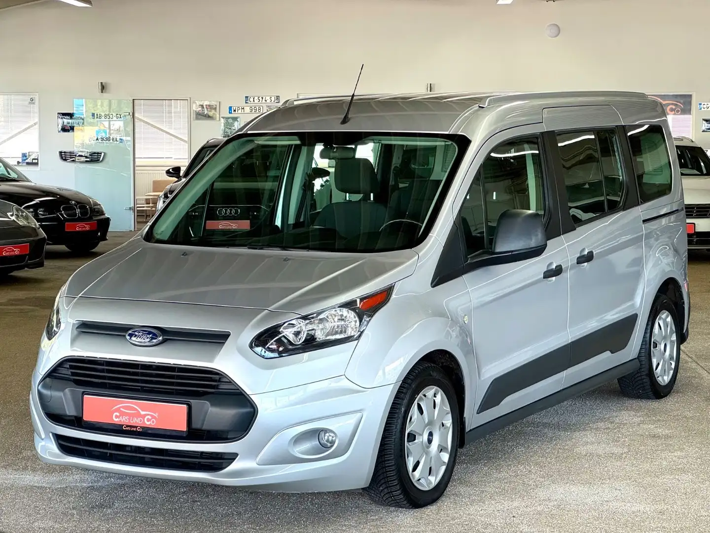 Ford Grand Tourneo Connect 1.5 TDCi *STHZ*SHZ*PDC*19% Zilver - 1