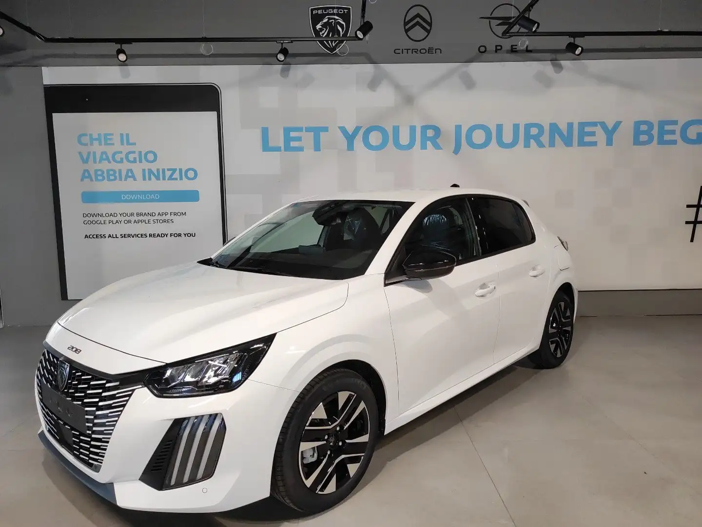 Peugeot 208 PureTech 100 Stop&Start 5 porte Allure Bianco - 1