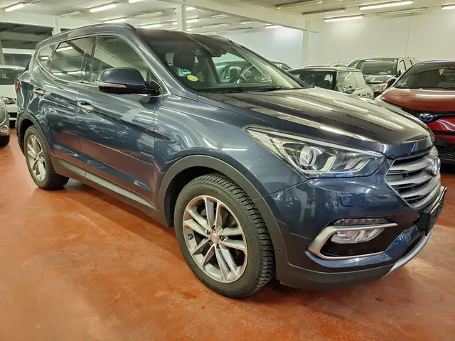 Hyundai SANTA FE 2.0 CRDi 4WD Executive